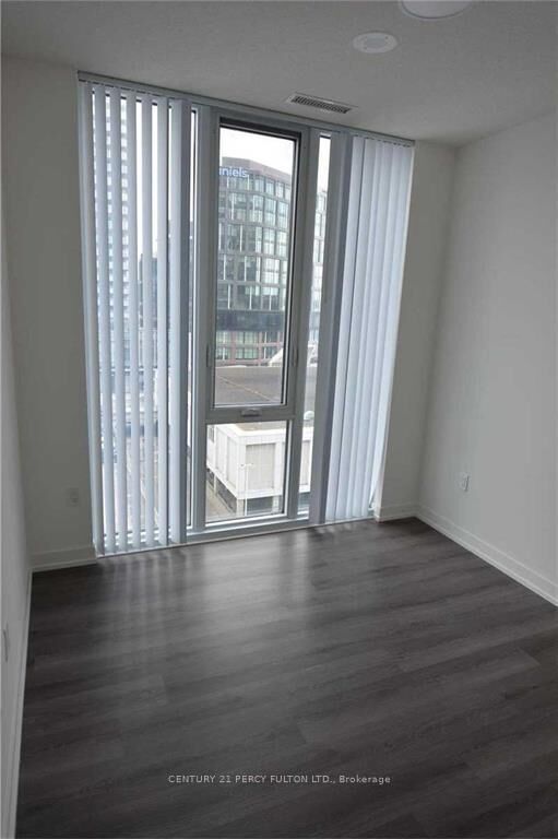 Property Photo:  138 Downes Street 903  ON M3E 0E4 