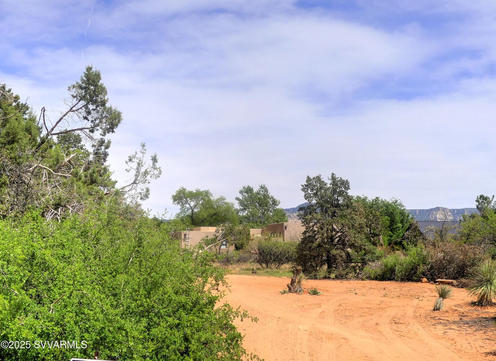 Property Photo:  520 Thunder Vista Trail  AZ 86336 
