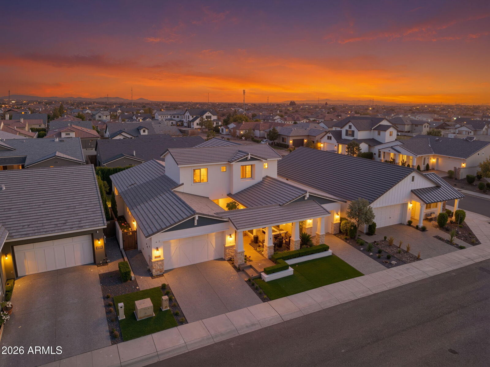 Property Photo: 11829 N San Clemente Street AZ 85388