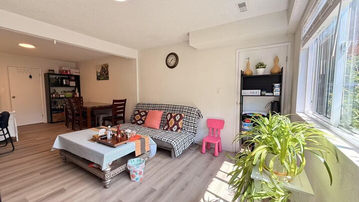 Property Photo: 20763 39A Avenue BC V3A 4Z3