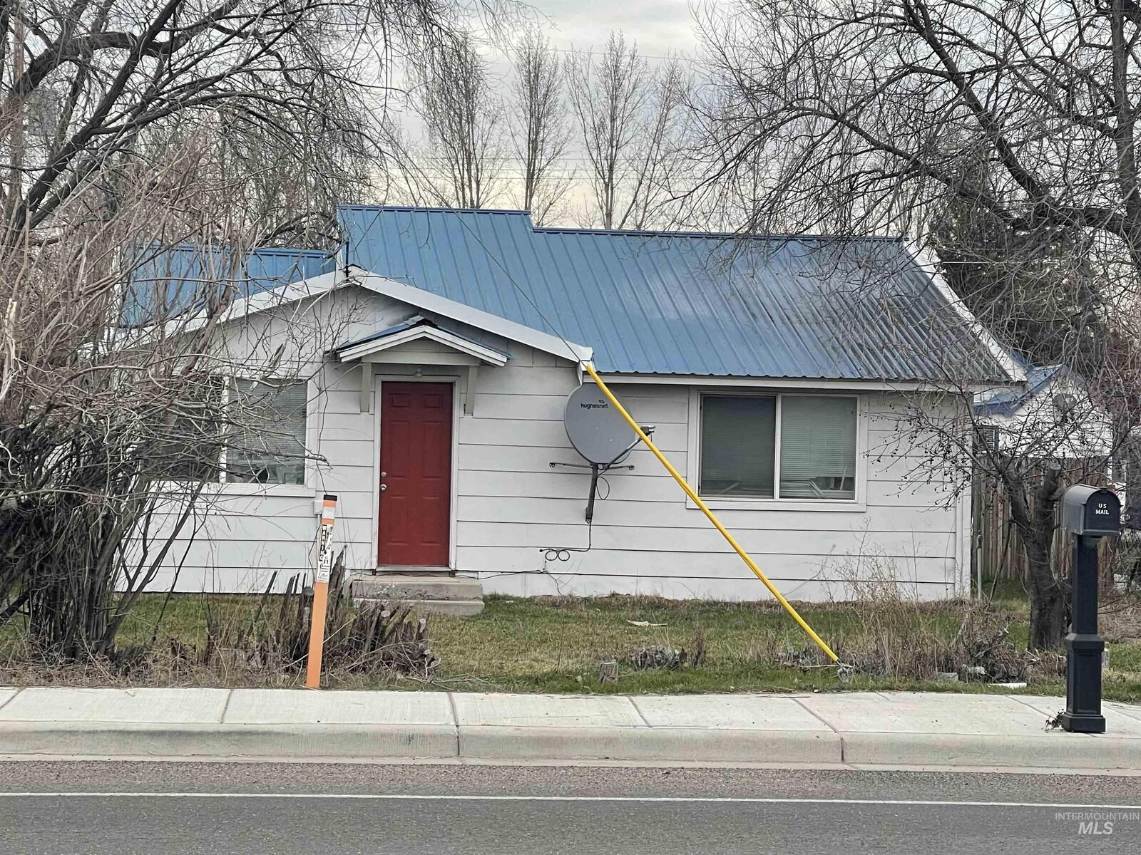 Property Photo:  912 W Main St  ID 83639 