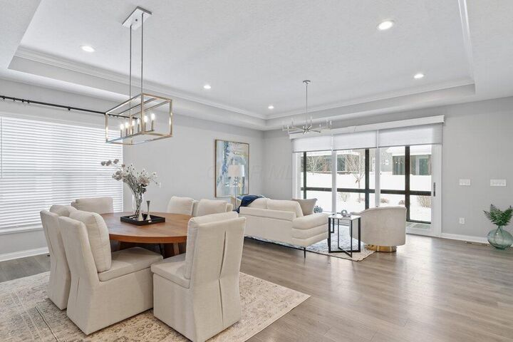 Property Photo:  224 Honeywood N Drive  OH 43021 