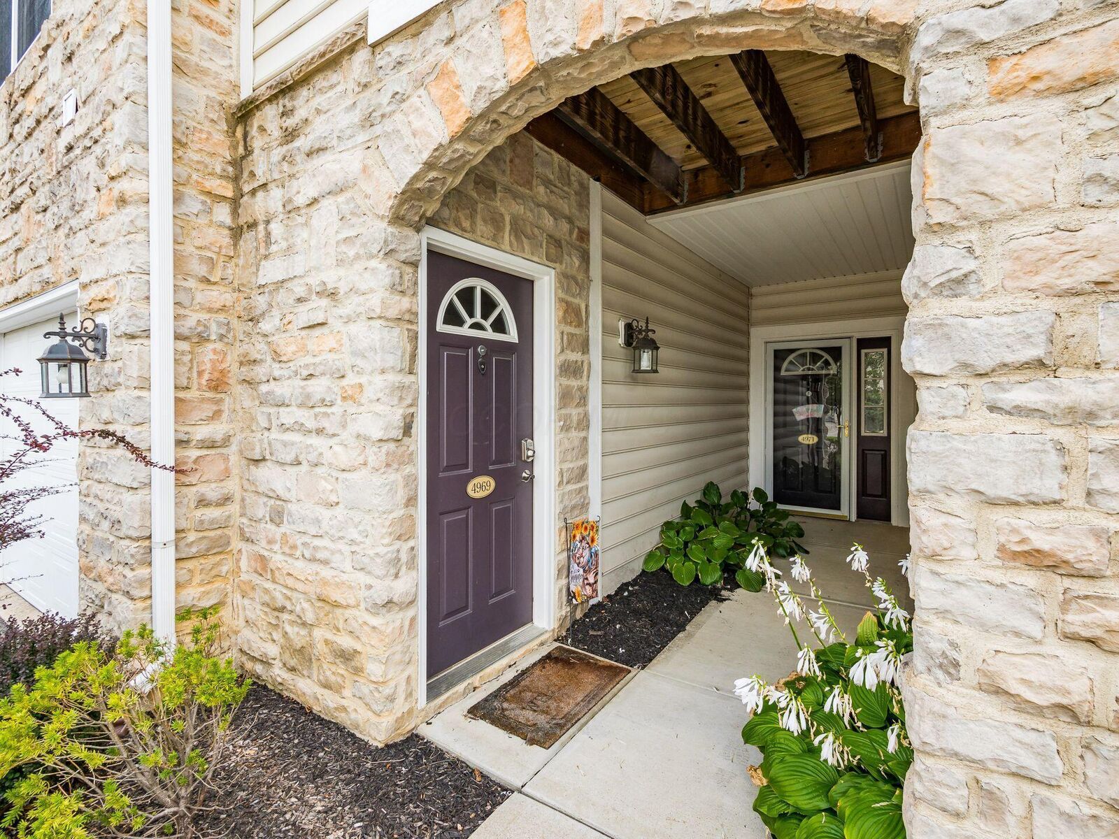 Property Photo:  4969 Ivyvine Boulevard  OH 43016 