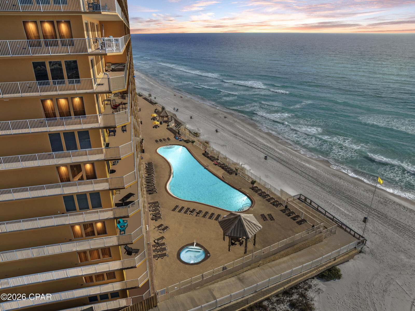 Property Photo: 5004 Thomas Drive 811 FL 32408