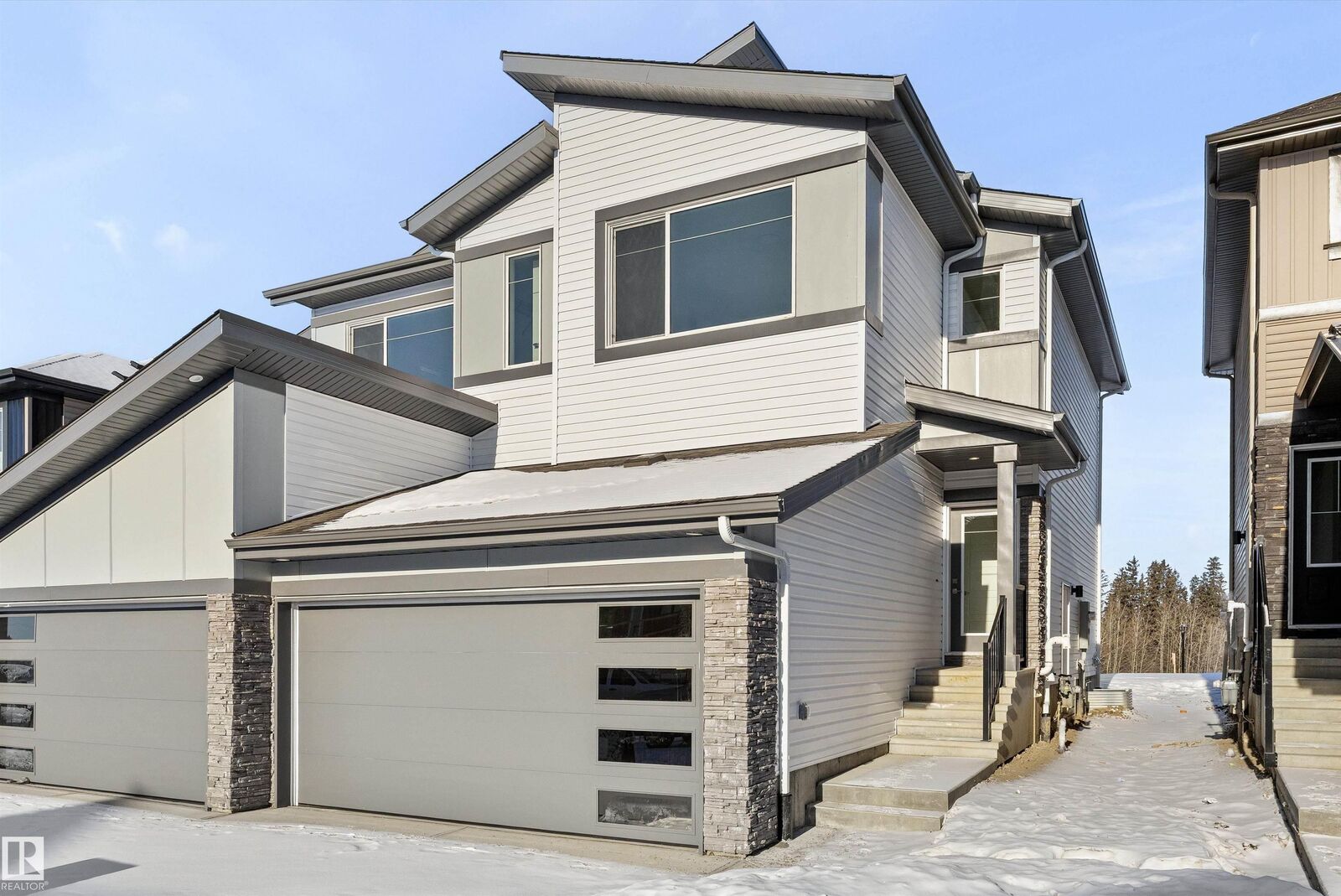 Property Photo:  4182 Kinglet Drive NW  AB T5S 0W1 