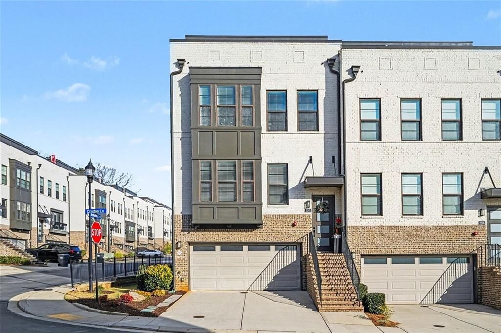 Property Photo:  2201 Croston Lane  GA 30080 