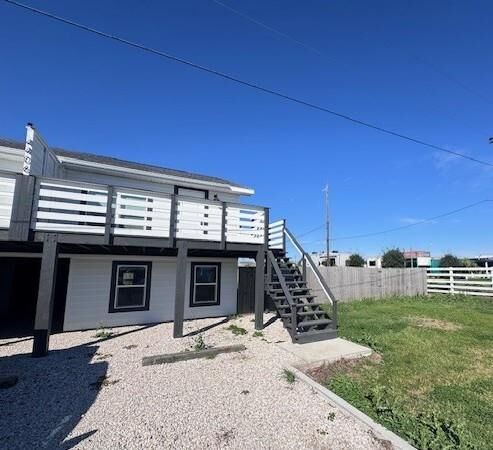 Property Photo:  4406 Helen Street 2  TX 77563 