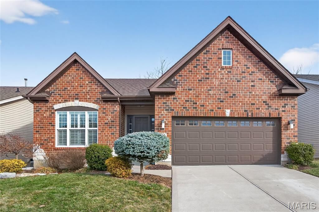 Property Photo: 956 Ridgepointe Place Circle MO 63367