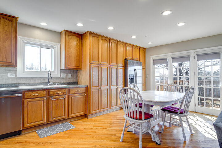 Property Photo: 2325 Bayside Drive IL 60133