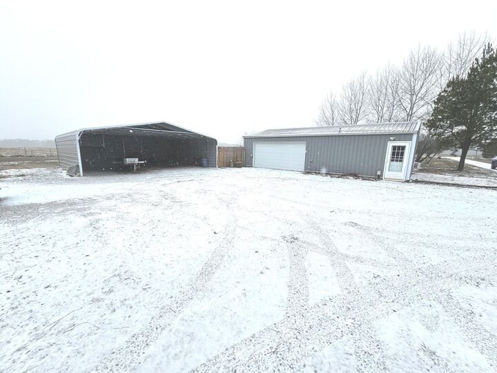 Property Photo:  8750 N Brehm Lane  IL 62810 