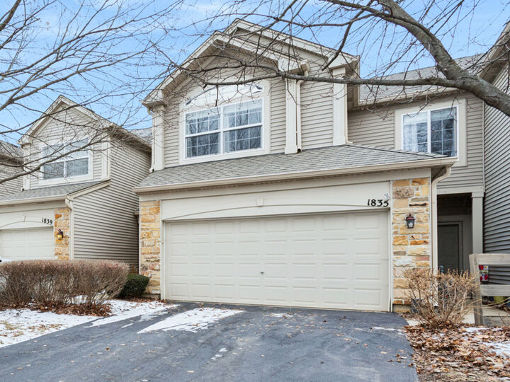 Property Photo:  1835 Wisteria Drive  IL 60503 