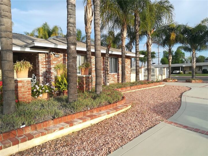 Property Photo: 25990 Roanoke CA 92586