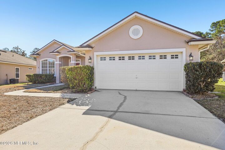 Property Photo:  2607 Creekfront Drive  FL 32043 