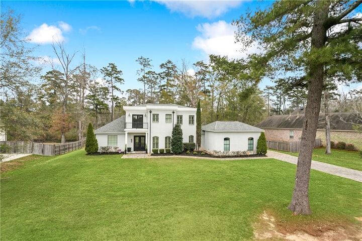 Property Photo:  348 Sandy Brook Circle  LA 70447 