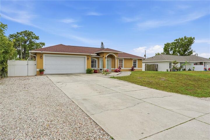 Property Photo:  5378 23rd Ct SW  FL 34116 