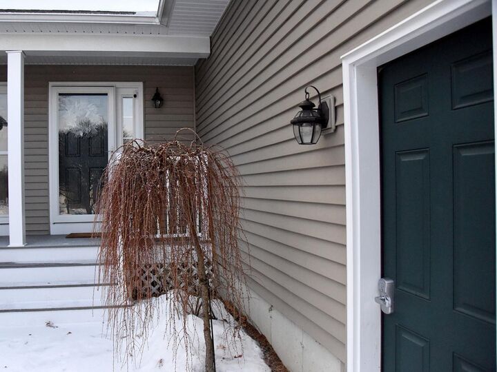 Property Photo:  209 Fox Run  VT 05446 