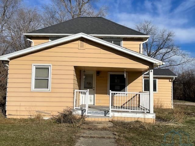 Property Photo:  212 Spruce St  IA 51012 