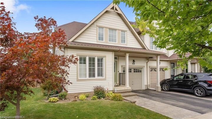 Property Photo:  16 Dwyer Court  ON N3T 0G8 