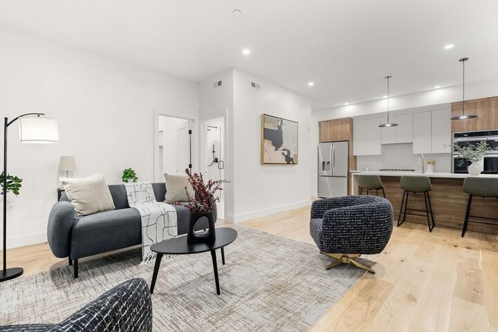 Property Photo: 47 Condor 302 MA 02128