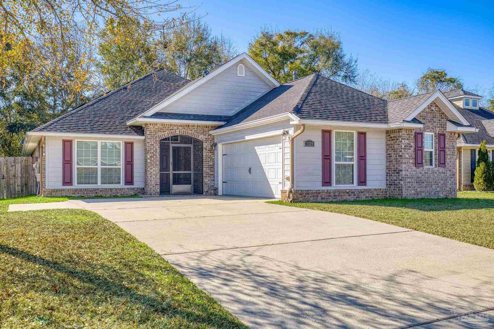 Property Photo:  7329 Farmers Rd  FL 32526 