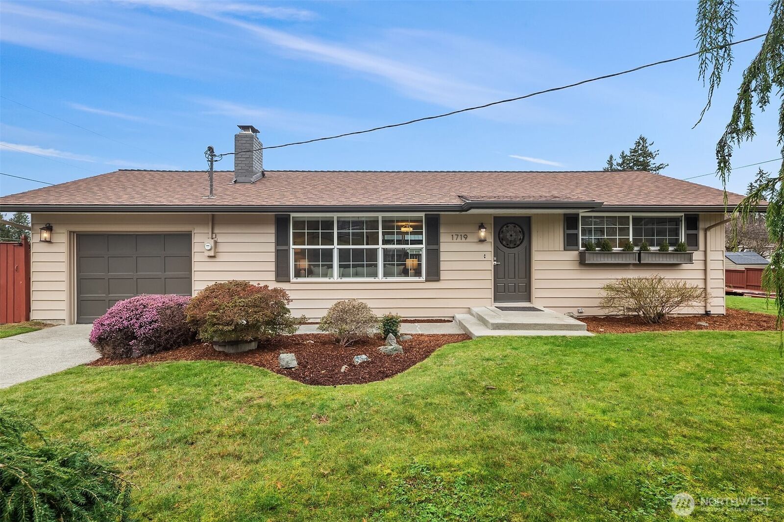 Property Photo:  1719  Bailey Avenue  WA 98203 
