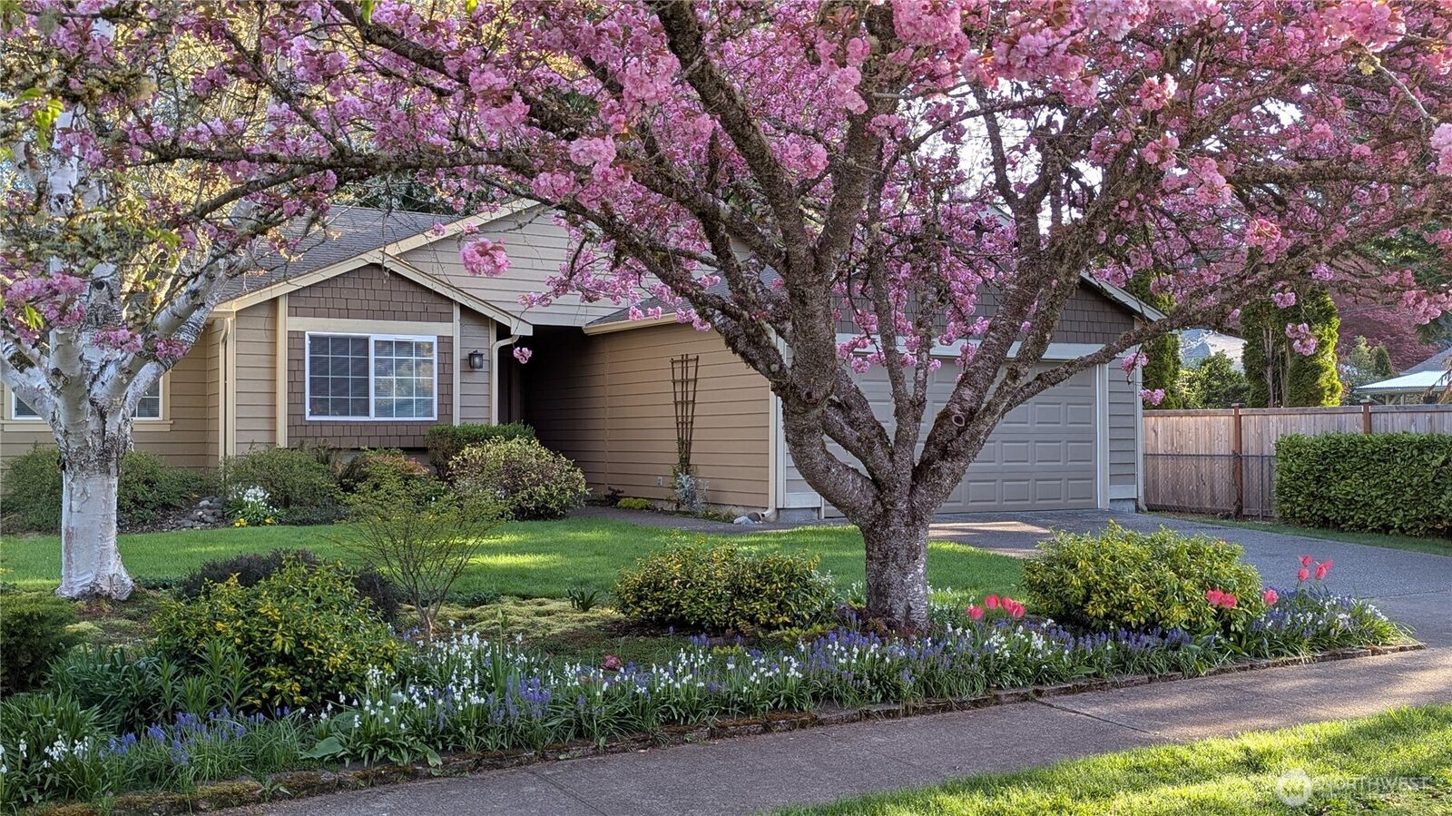 Property Photo:  1318  Devon Drive NE  WA 98506 