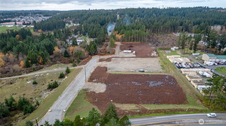 Property Photo:  760 NE 20th Court  WA 98277 