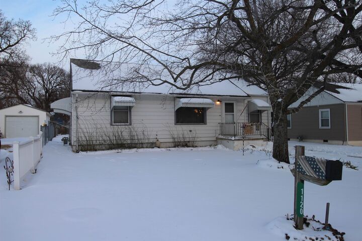Property Photo:  1120 S Emporia St  KS 67042-3726 