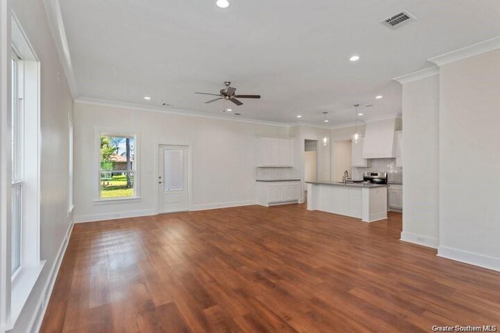 Property Photo: 2121 Aubrianna Lane LA 70663