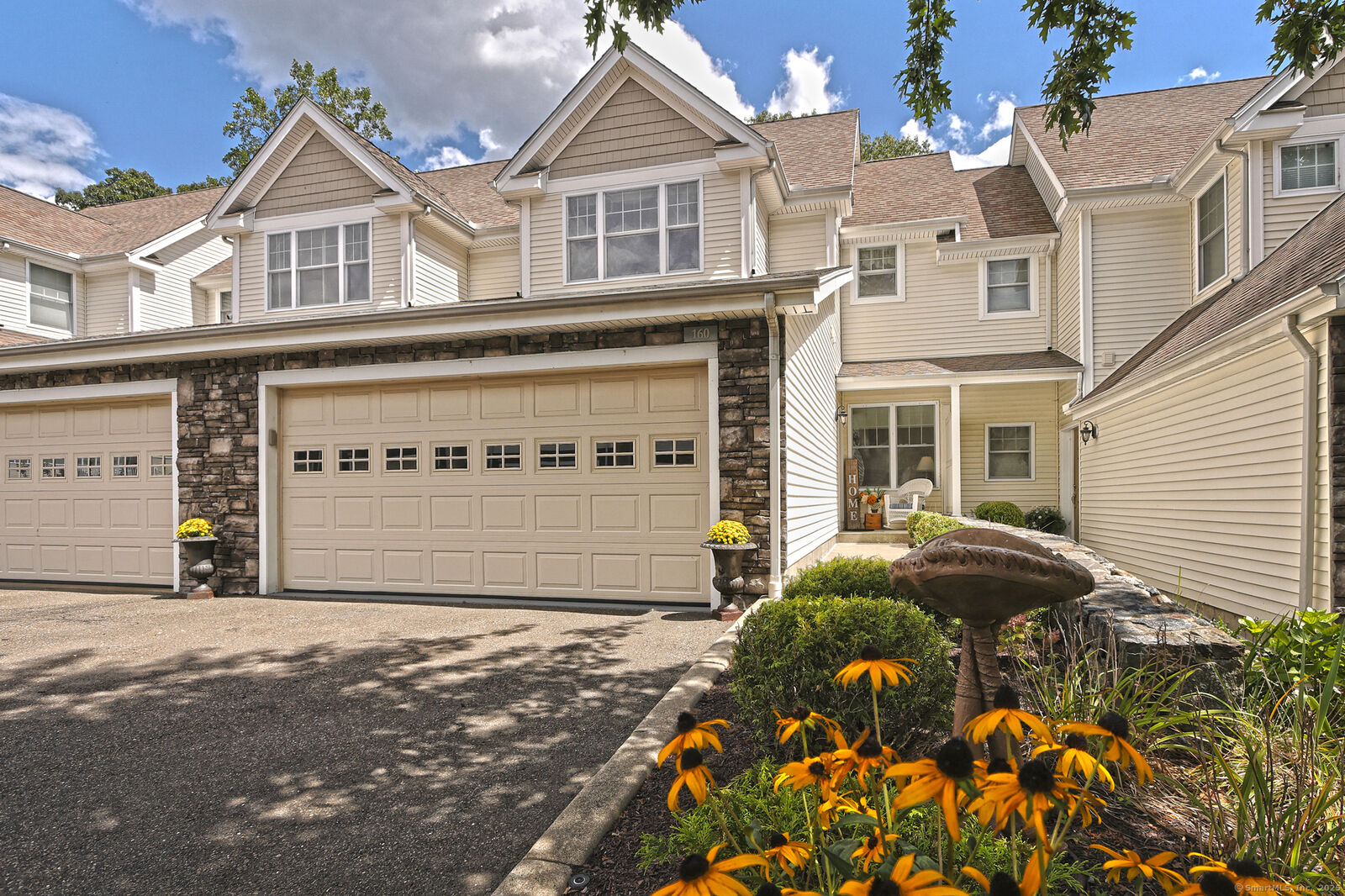 Property Photo:  160 Kyles Way 160  CT 06484 