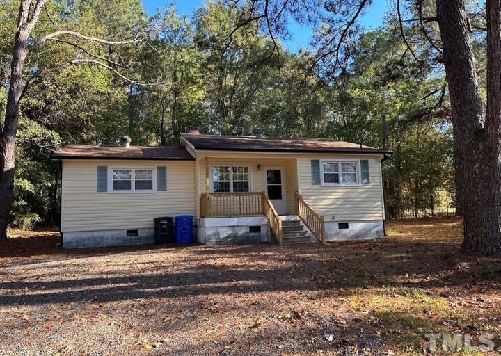 Property Photo:  558 Horseshoe Road  NC 28303 