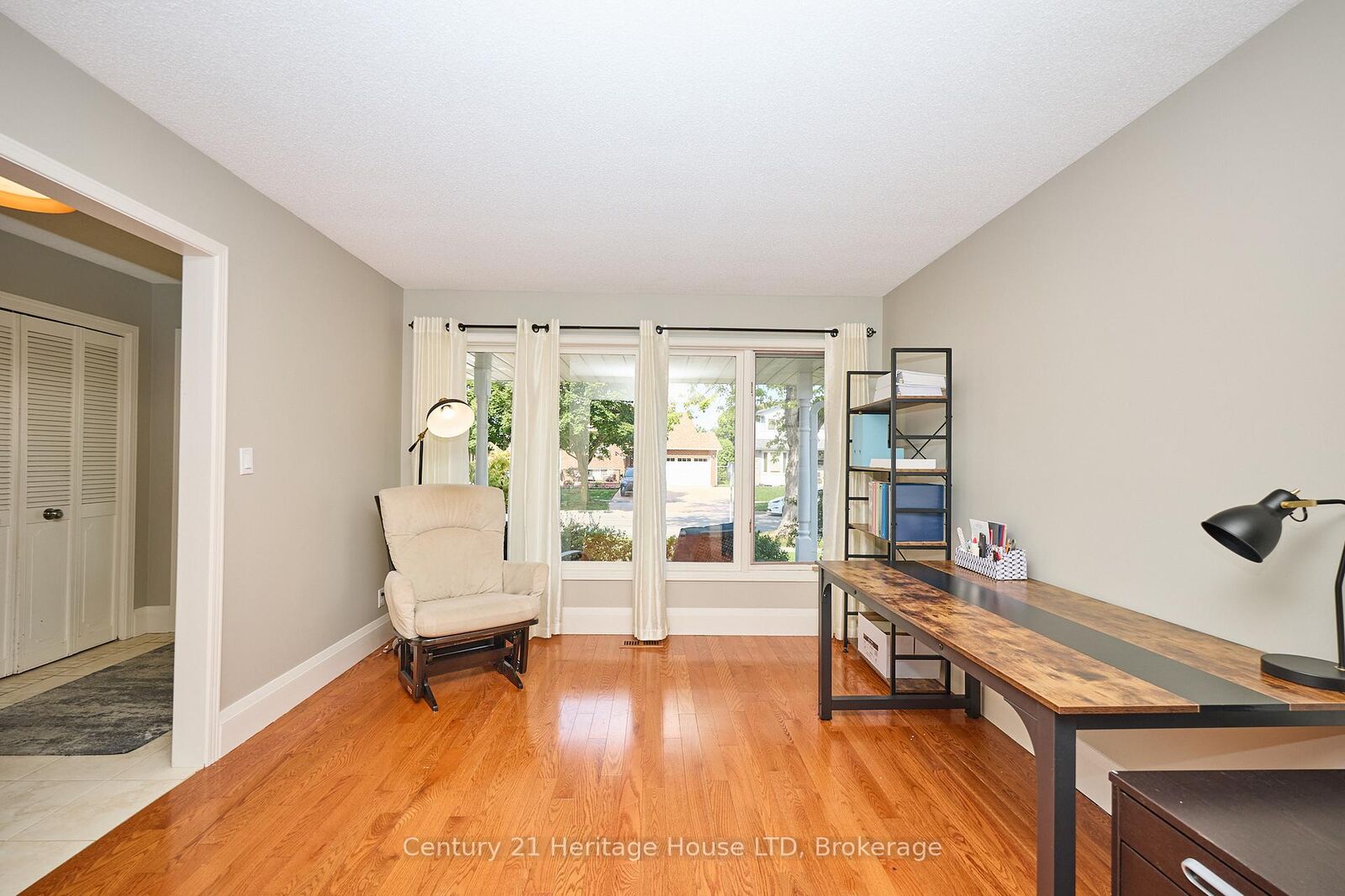 Property Photo:  57 Keefer Road  ON L2V 4W5 