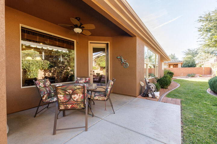 Property Photo:  296 W 225 S  UT 84738 