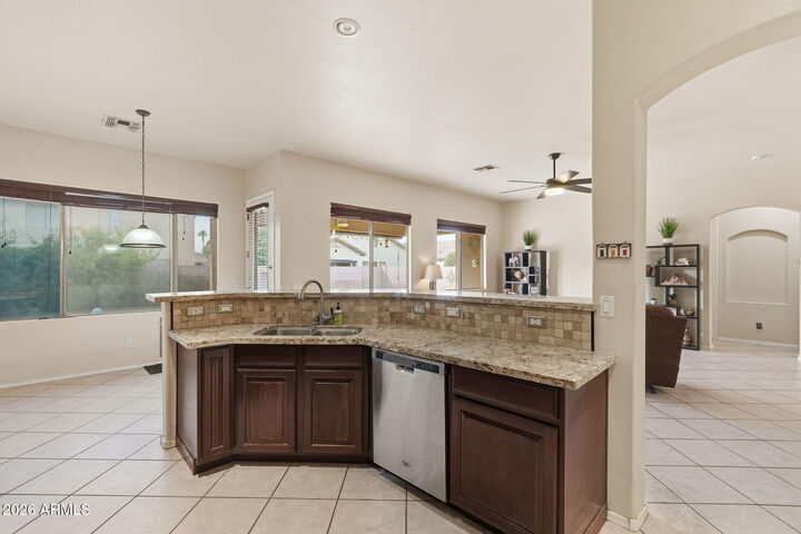 Property Photo:  6130 S Kimberlee Way  AZ 85249 