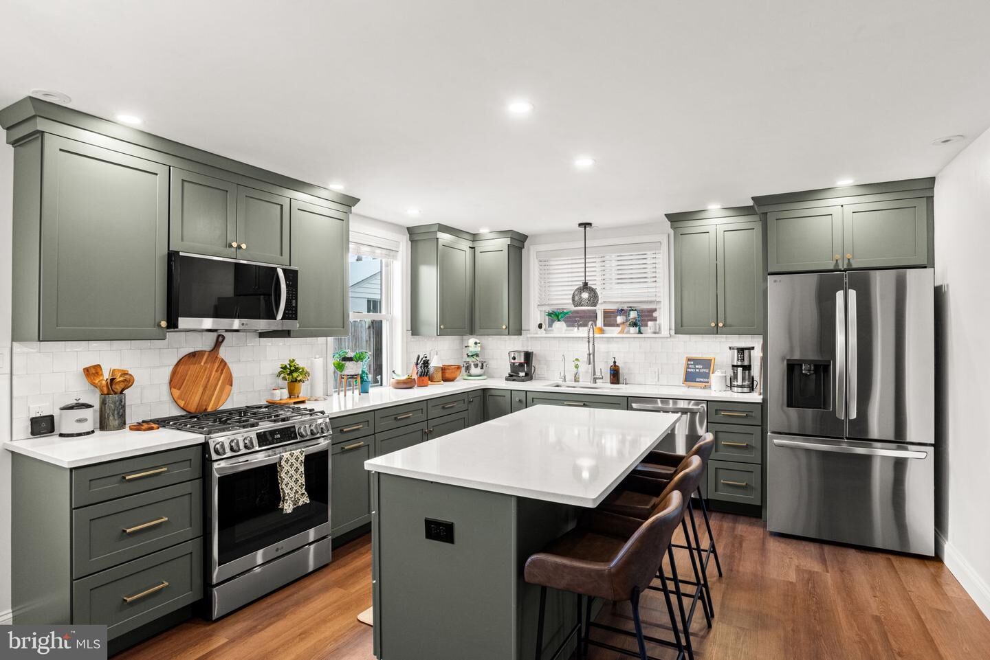 Property Photo:  319 N Reservoir Street  PA 17602 