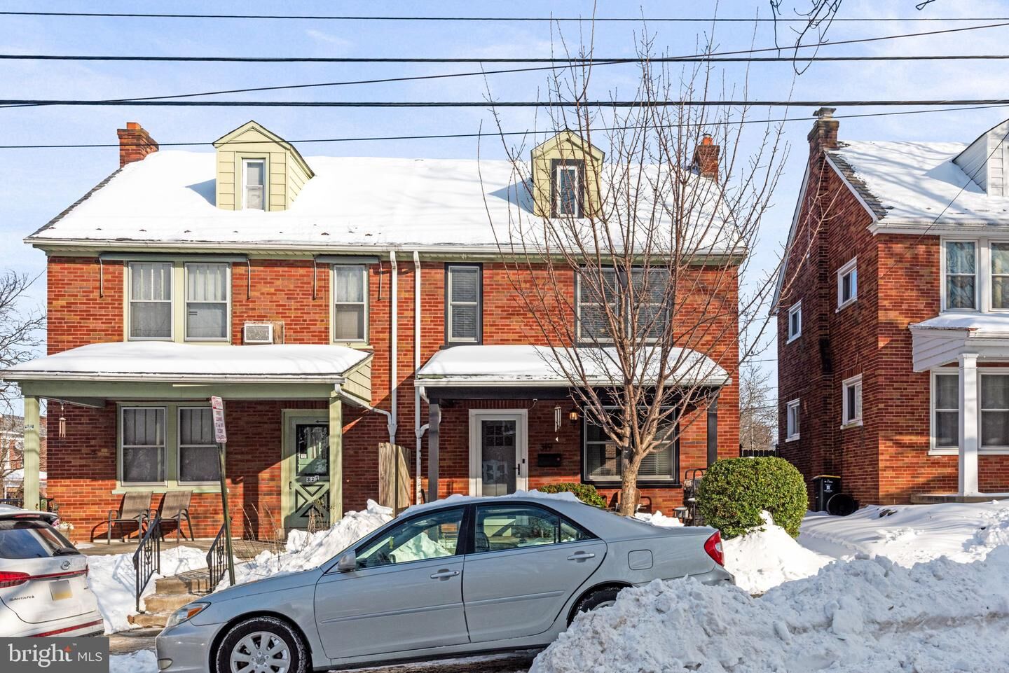 Property Photo:  319 N Reservoir Street  PA 17602 