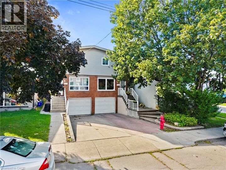 Property Photo:  135 West Avenue North  ON L8L 5C4 