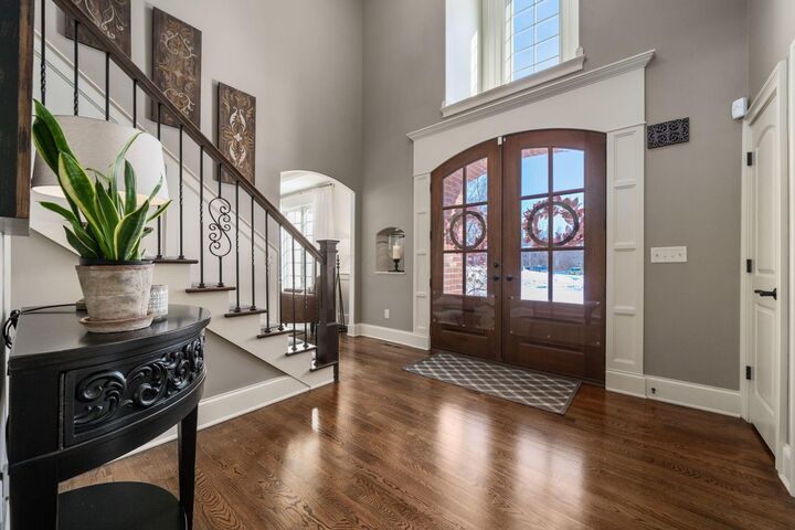 Property Photo: 9338 Deer Path Court OH 43065