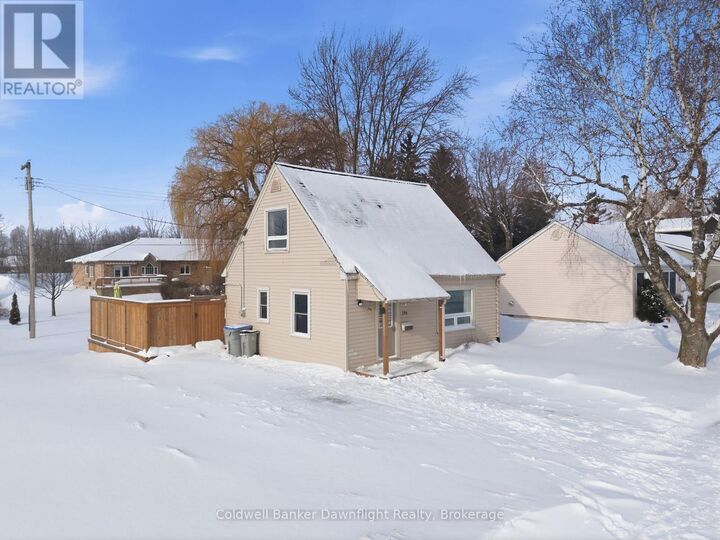 Property Photo:  379 Marlborough Street  ON N0M 1S2 