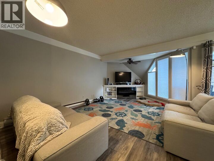 Property Photo:  1801 Paul Lake Road 31  BC V2H 1N7 