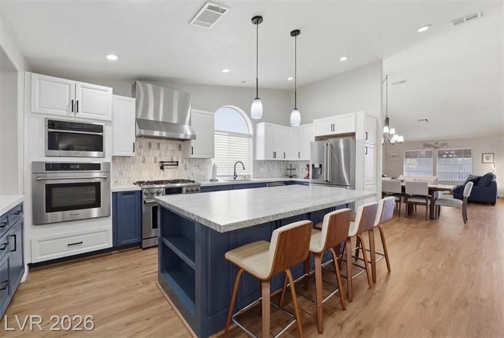 Property Photo: 2105 Interbay Street NV 89128