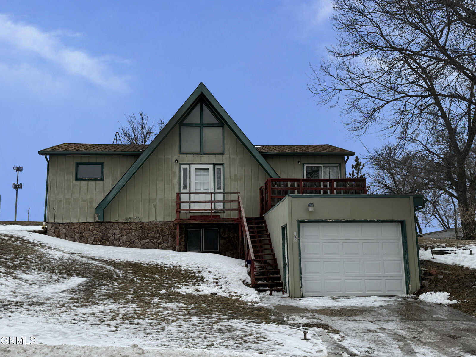 Property Photo:  405 4th Street NW  ND 58854 