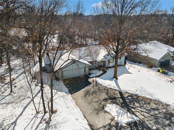 Property Photo:  9301 NW 80th Street  MO 64152 