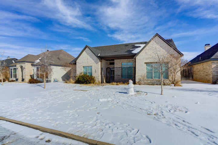 Property Photo:  609 Calvin Drive  TX 79382 