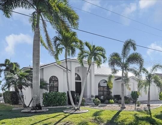 Property Photo:  3520 Caya Largo Court  FL 33950 