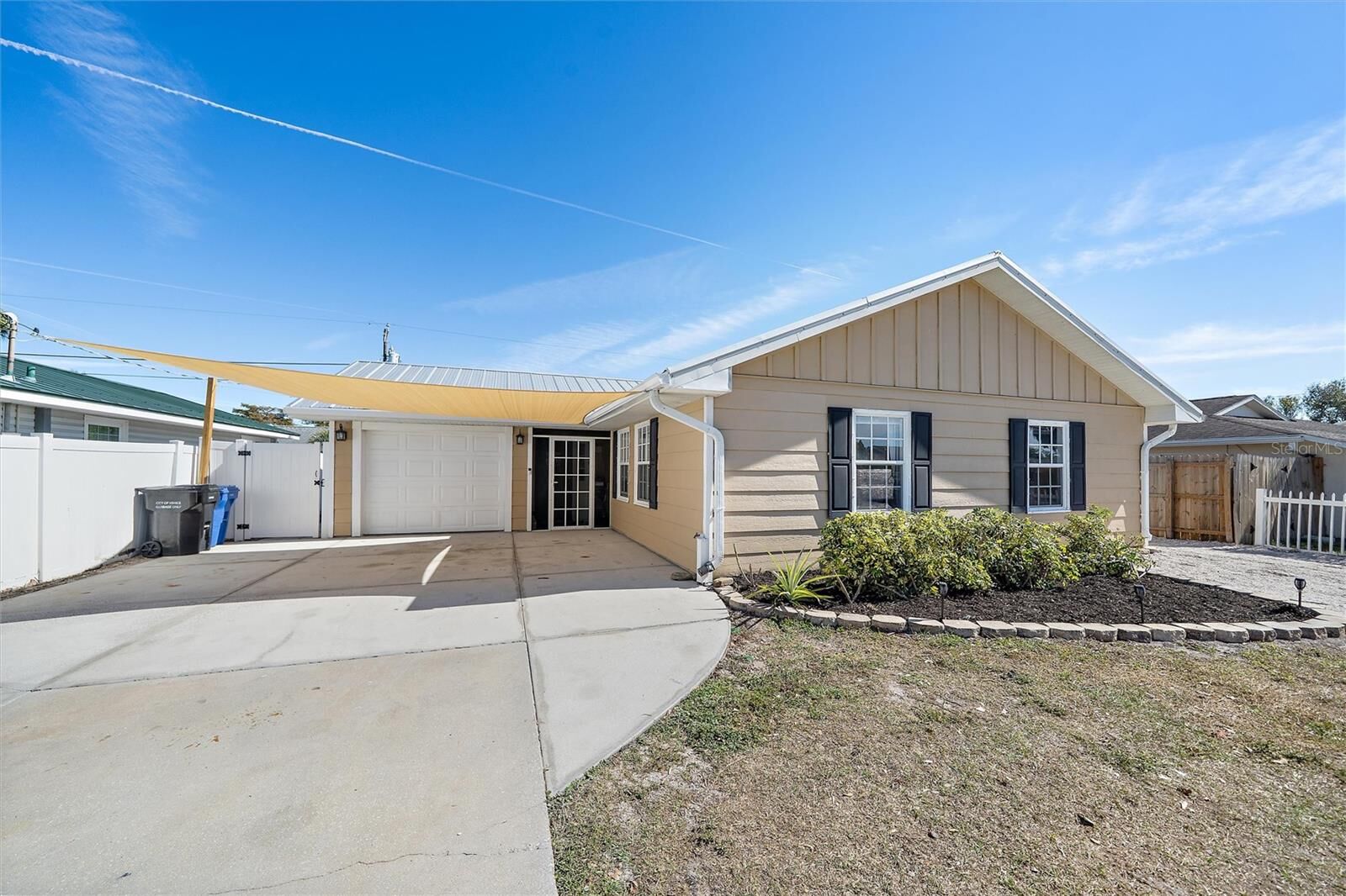 Property Photo:  1056 Hope Street  FL 34285 