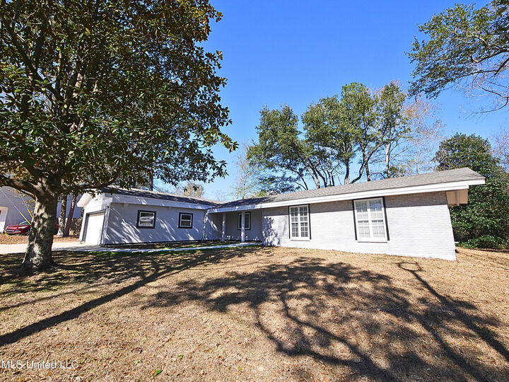 Property Photo:  8820 Manoo Place  MS 39525 