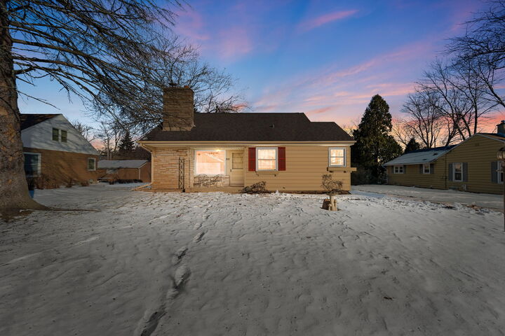 Property Photo: 3930 W Portage St WI 53209