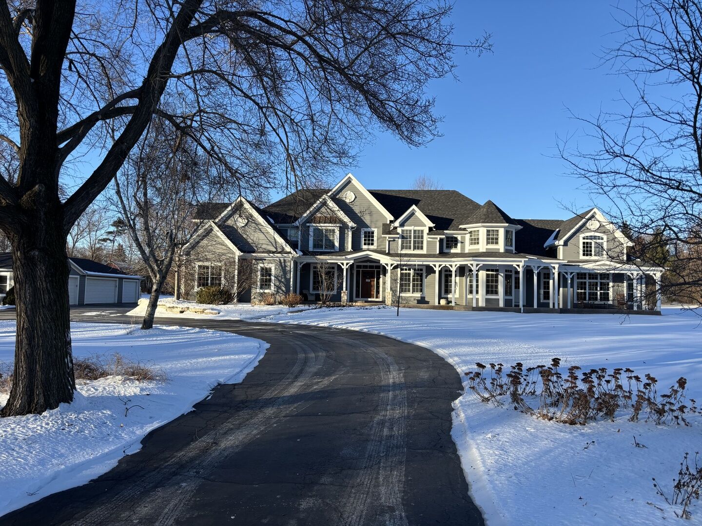 Property Photo:  28W524 Wynn Avenue  IL 60185 