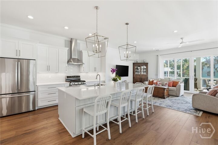 Property Photo:  1411 6th Avenue  GA 31328 